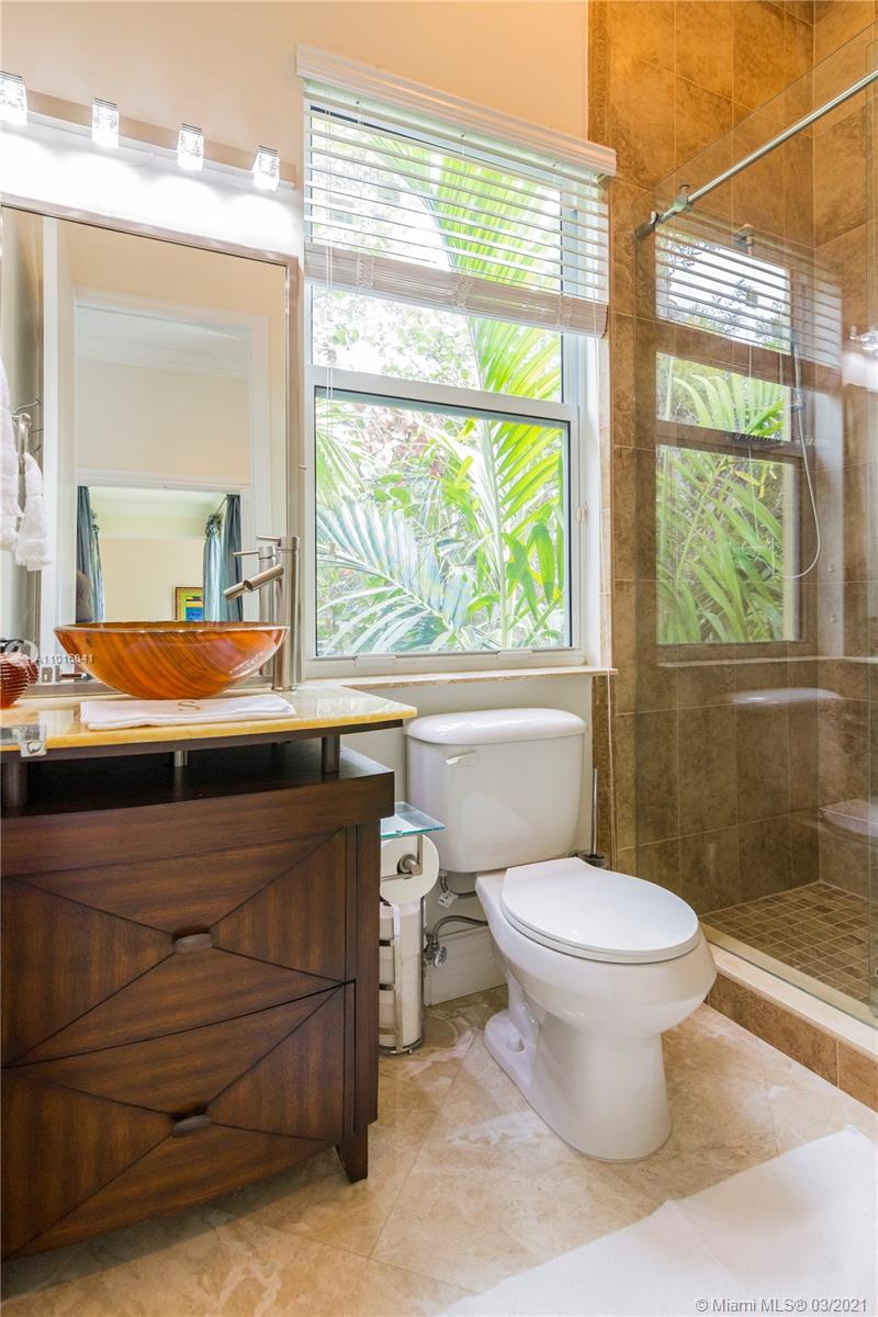 ATLANTIC ISLAND - Residential