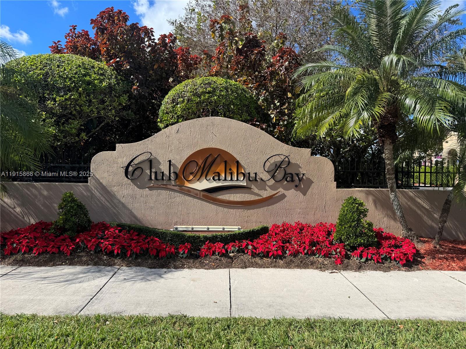 VENTURA AT MALIBU BAY - Residential