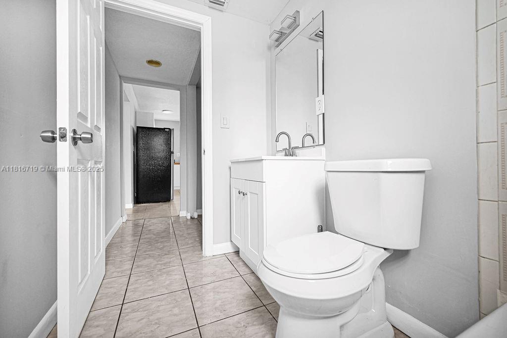 THE ARABIAN ARMS CONDO - Residential