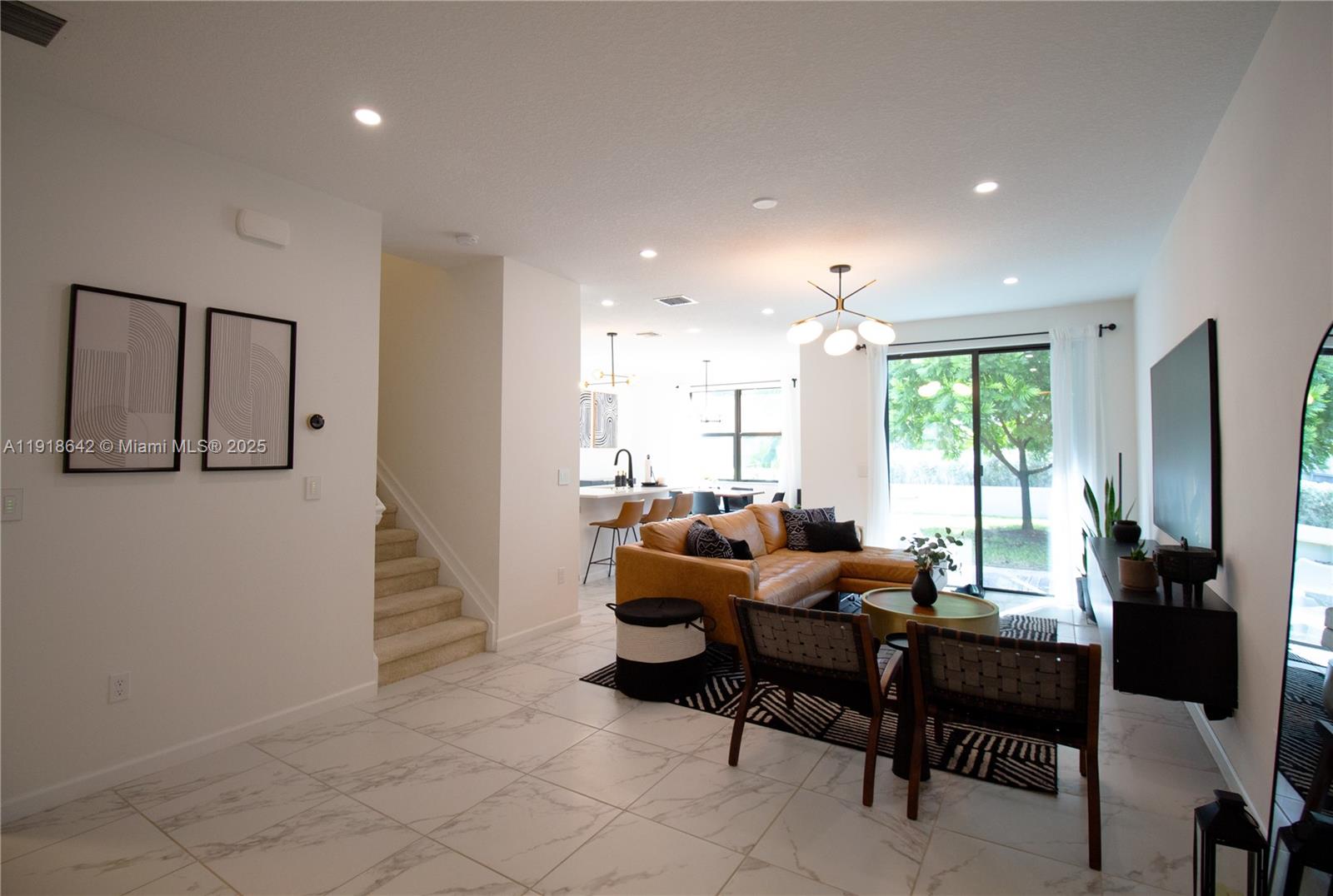 Vantage at Palm Aire - Residential