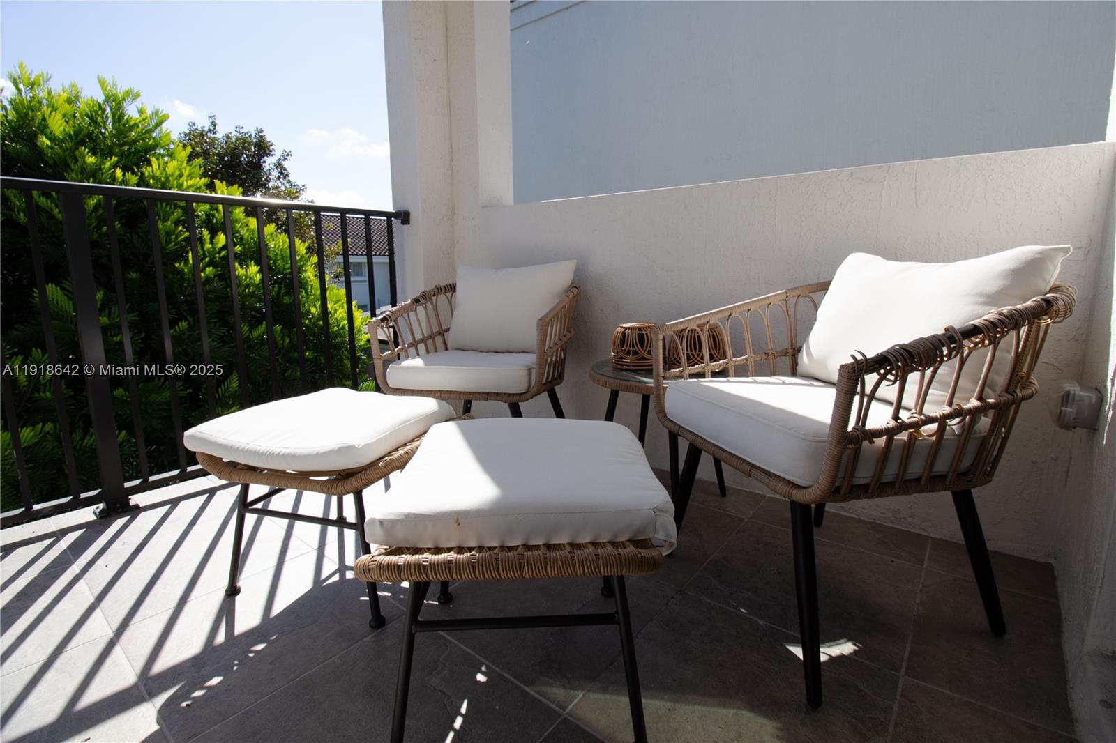 Vantage at Palm Aire - Residential