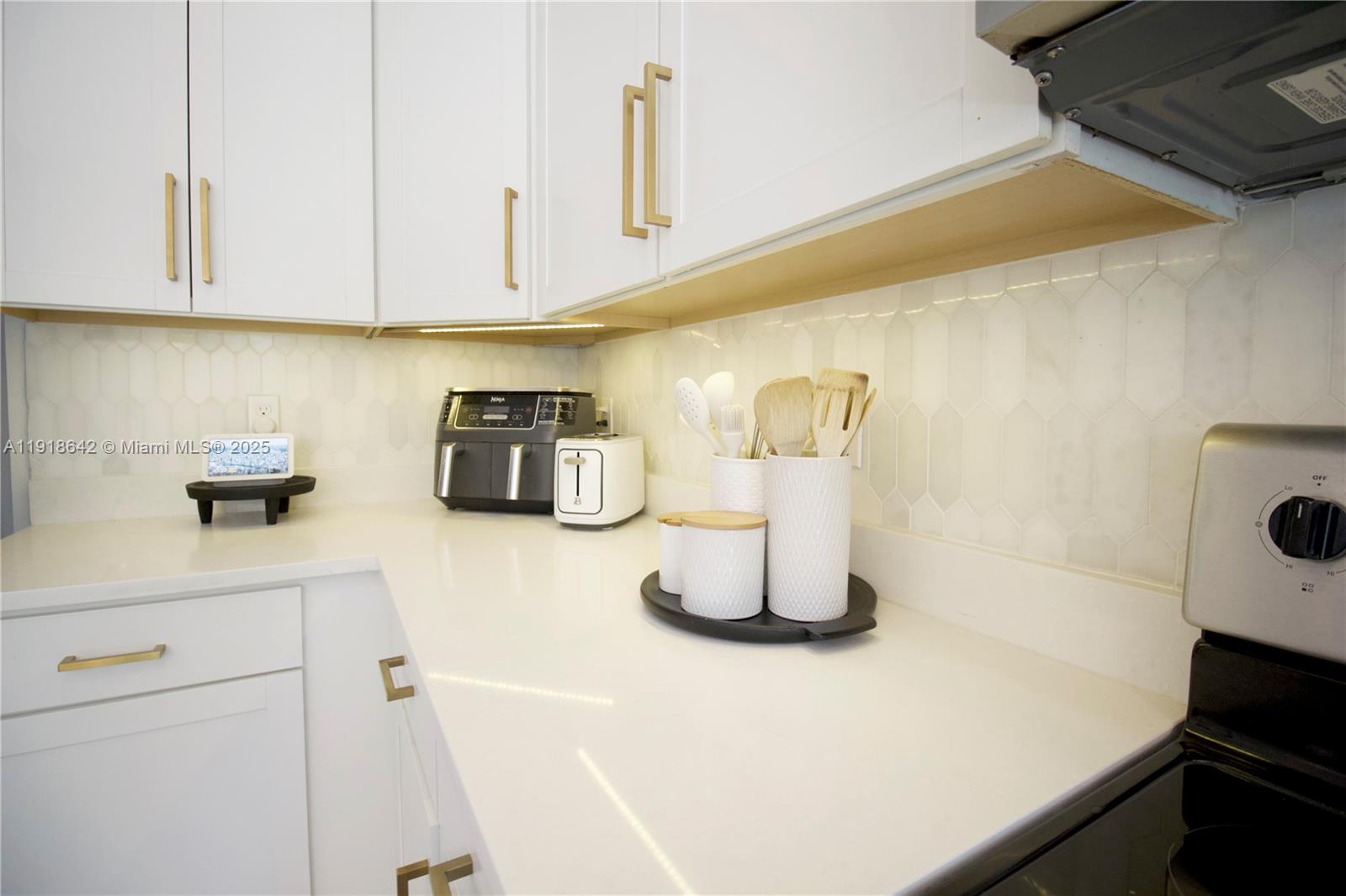 Vantage at Palm Aire - Residential