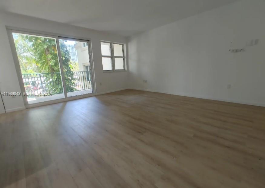 TURNBERRY VILLAGE CONDO - Residential