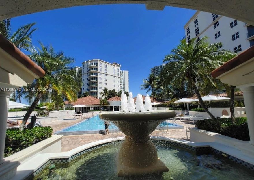 AMAZING 1-BED / 1 FULL BATH APARTMENT LOCATED AT THE VERY HEART OF AVENTURA, WITHIN WALKING DISTANCE OF AVENTURA MALL, AVENTURA GOLF
COURSE, JW MARRIOTT'S WATER PARK, WORLD-CLASS ENTERTAINMENT, PROFESSIONAL OFFICES, BANKING & SHOPPING, GREAT PUBLIC PARKS AND MUCH
MORE!!! VERY SOUGHT-AFTER BLUE-RIBBON SCHOOL DISTRICT. PANTRY, WOOD CABINETS, GRANITE COUNTER, SPACIOUS FLOORPLAN, CONDO OFFERING ALL
AMENITIES INCLUDING: SWIMMING POOL, BBQ & PICNIC AREAS OVERLOOKING WITH BREATH-TAKING VIEWS FROM TERRACE, FITNESS & SPA CENTER
OVERLOOKING POOL AREA, GAME & LOUNGE FACILITIES WITH KITCHEN, SCHEDULED GUIDED ACTIVITIES IN-HOUSE, SOLARIUM WITH TOWEL SERVICE,
SECURITY & SURVEILLANCE THROUGHOUT. THIS UNIT HAS 2 ASSIGNED COVERED GARAGE SPACES AND AN EXTENSIVE STORAGE AT THE VERY SAME
APARTMENT LEVEL.