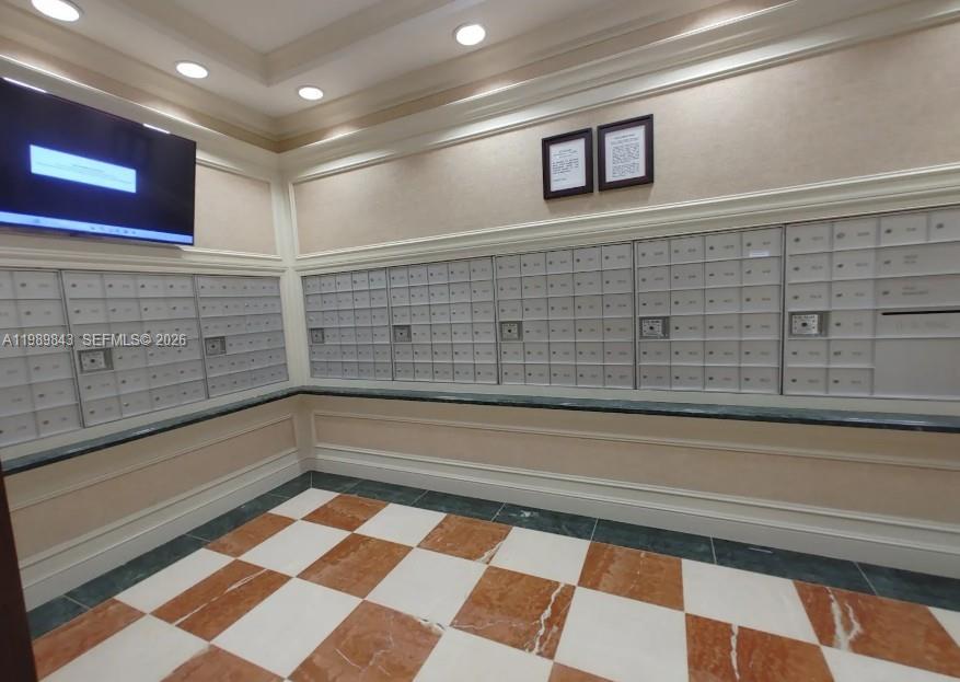 TURNBERRY VILLAGE CONDO - Residential