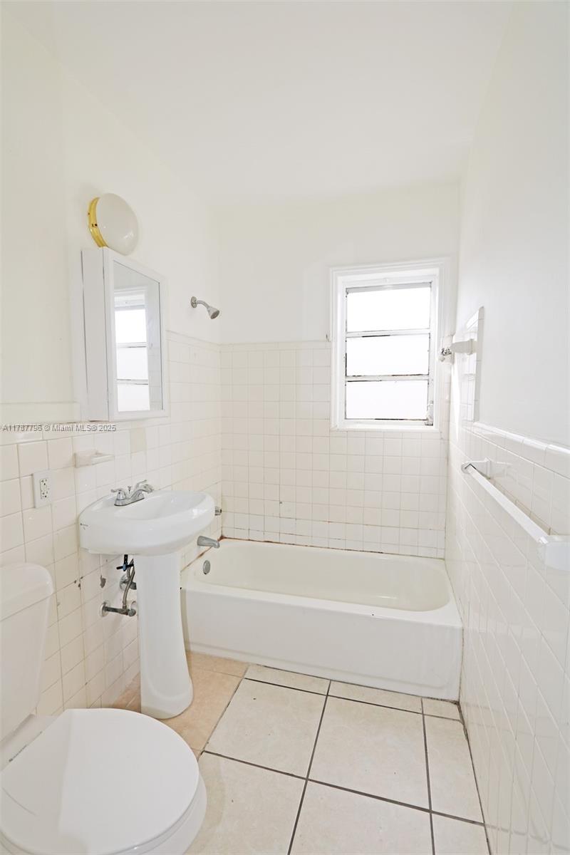 WEST SHENANDOAH - Residential Income