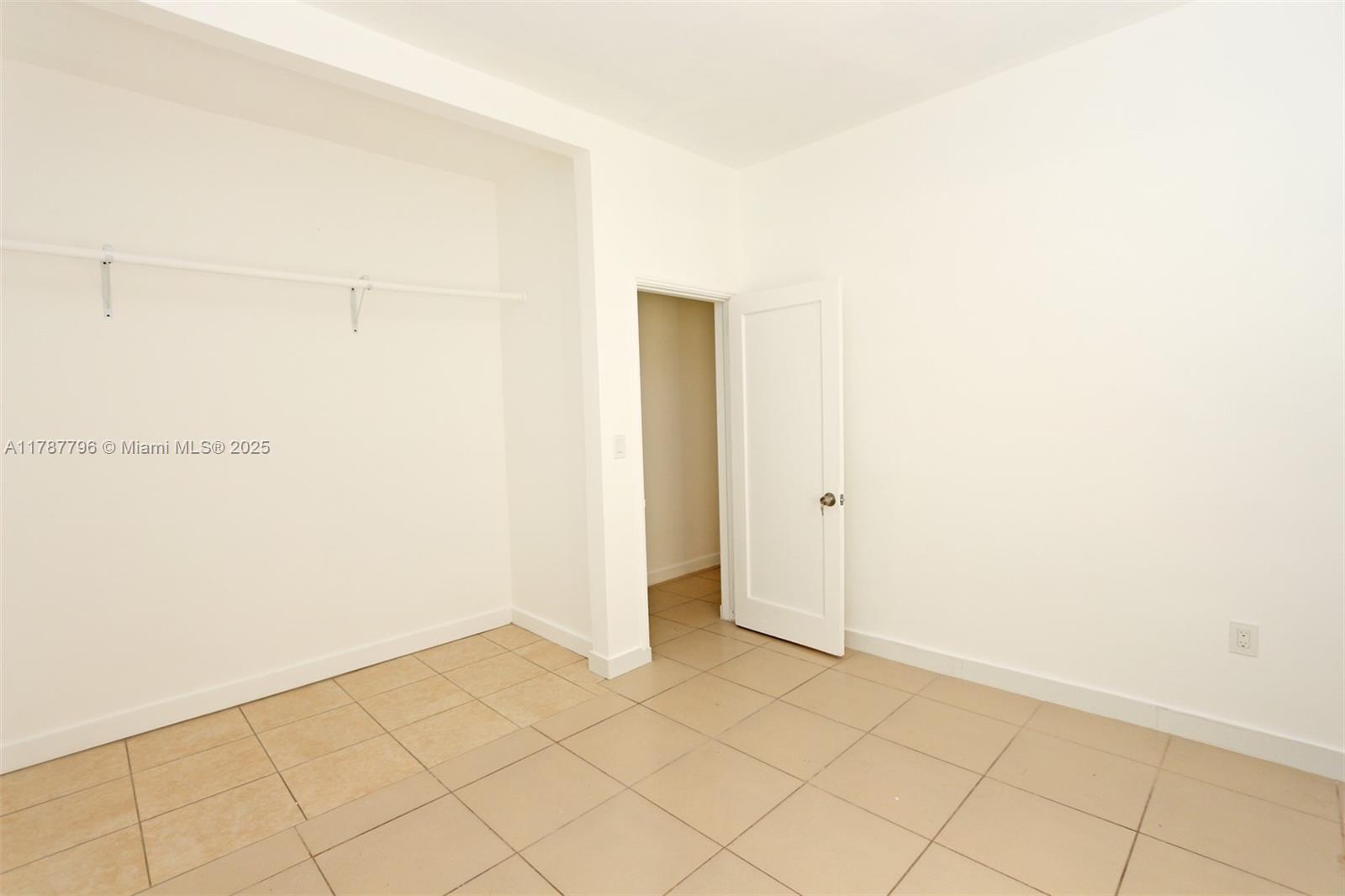 WEST SHENANDOAH - Residential Income