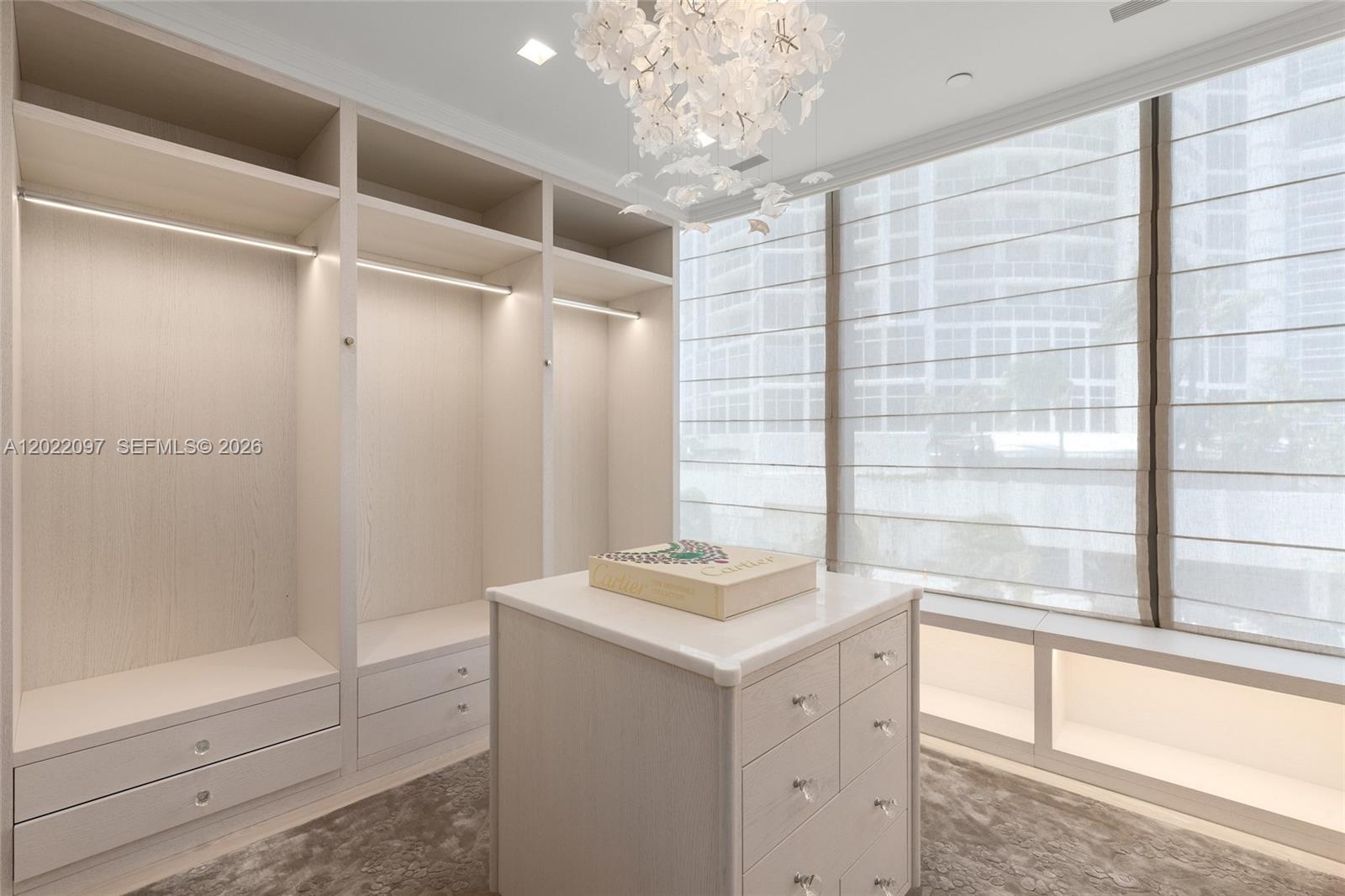 NORTH BISCAYNE BEACH AMEN - Residential
