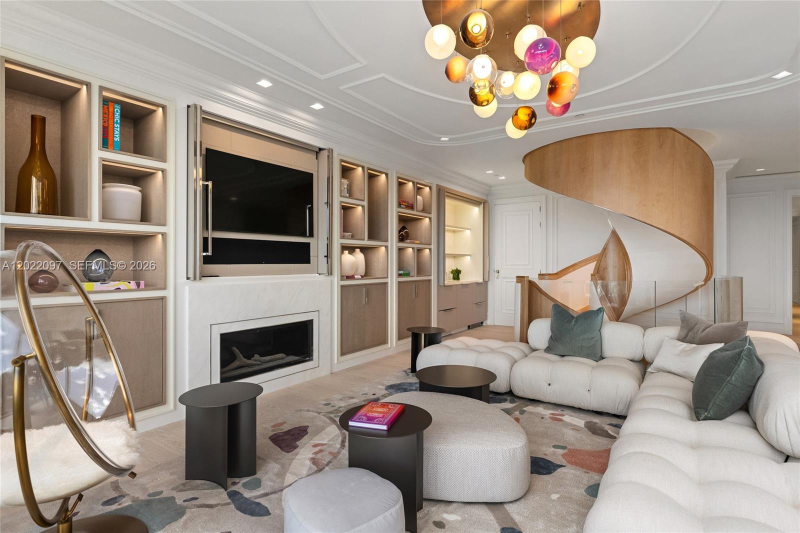 NORTH BISCAYNE BEACH AMEN - Residential