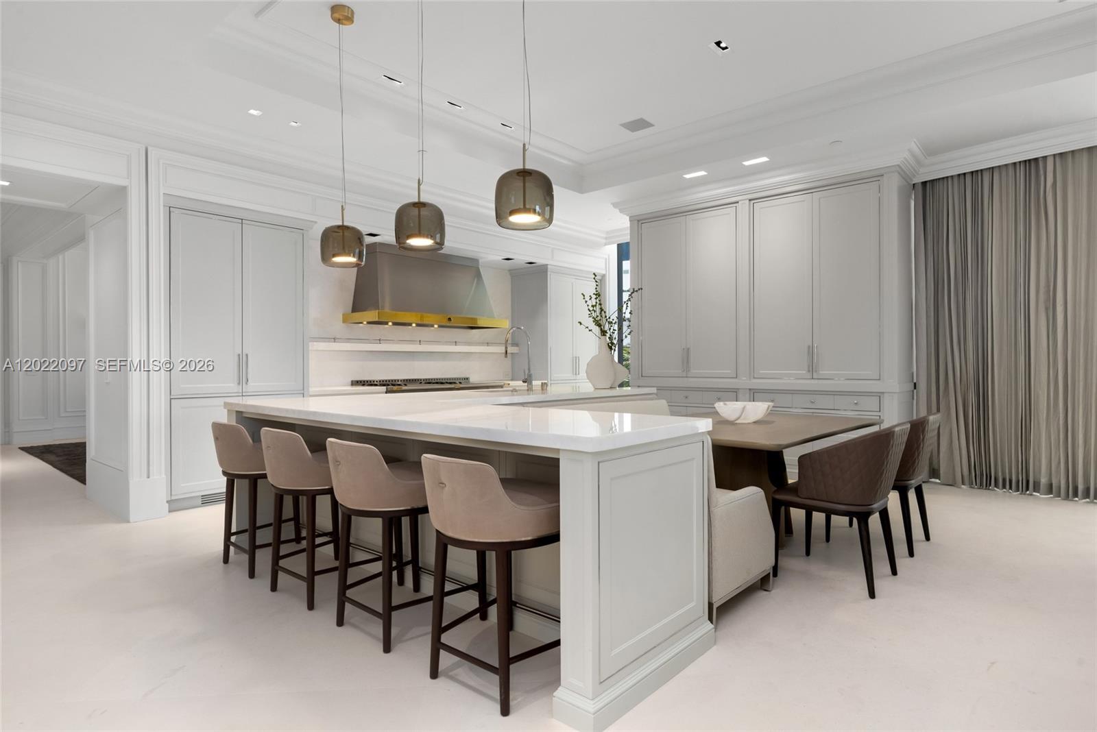 NORTH BISCAYNE BEACH AMEN - Residential