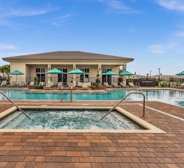 12103 NW 24th Pl 12103