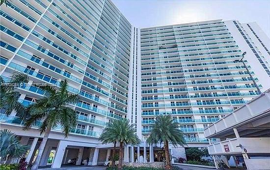 Rental Property at 100 Bayview Dr 607, Sunny Isles Beach, Miami-Dade County, Florida - Bedrooms: 2 
Bathrooms: 2  - $2,900 MO.