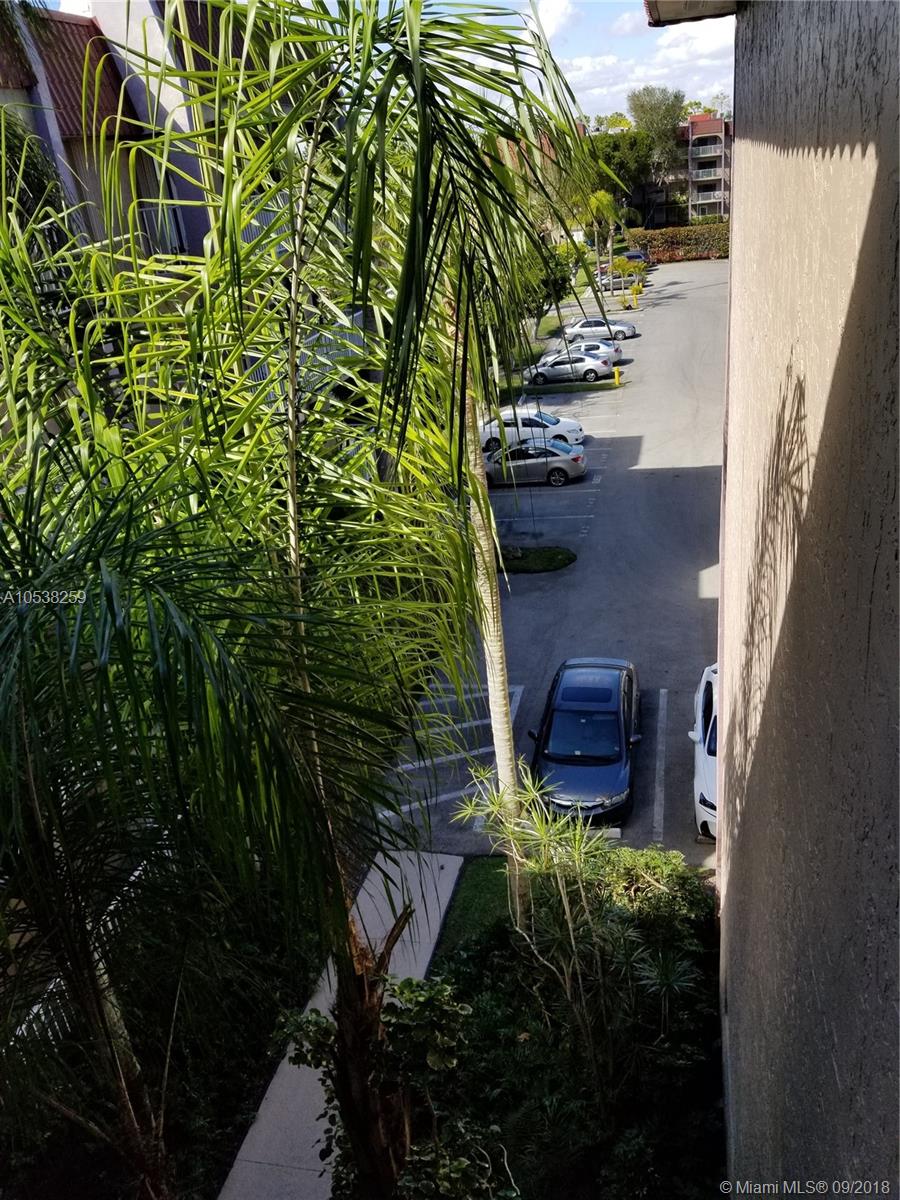 WISPERWOOD VILLAGE CONDO - Residential