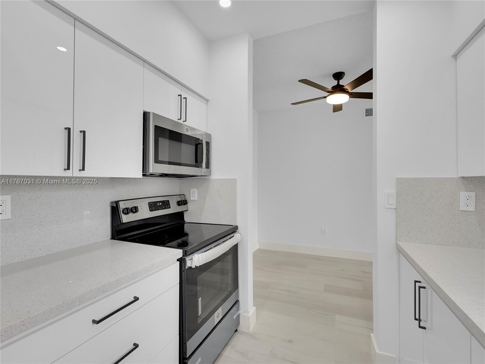 Property for Sale at Address Not Disclosed, Pembroke Pines, Miami-Dade County, Florida - Bedrooms: 1 
Bathrooms: 1  - $230,000