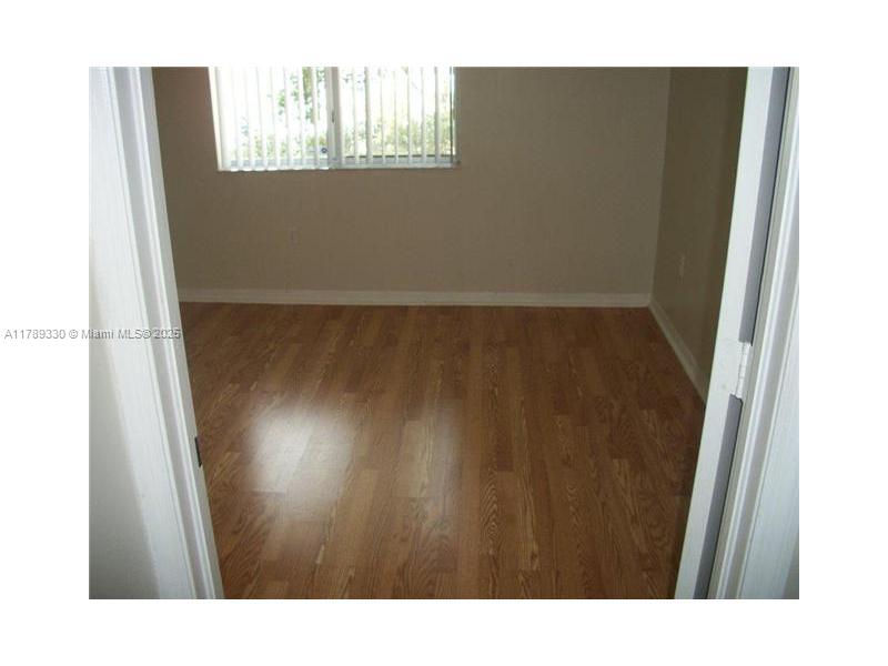 VENETIA GARDENS SOUTH - Residential