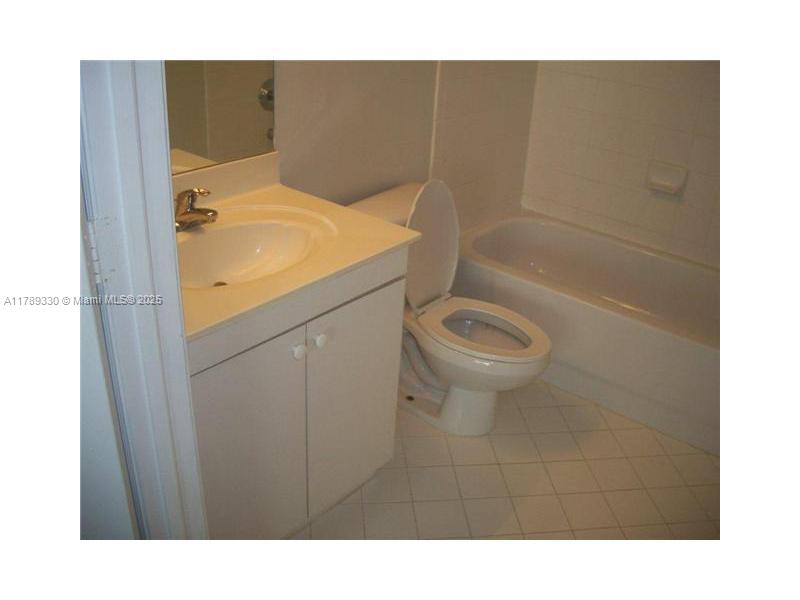 VENETIA GARDENS SOUTH - Residential