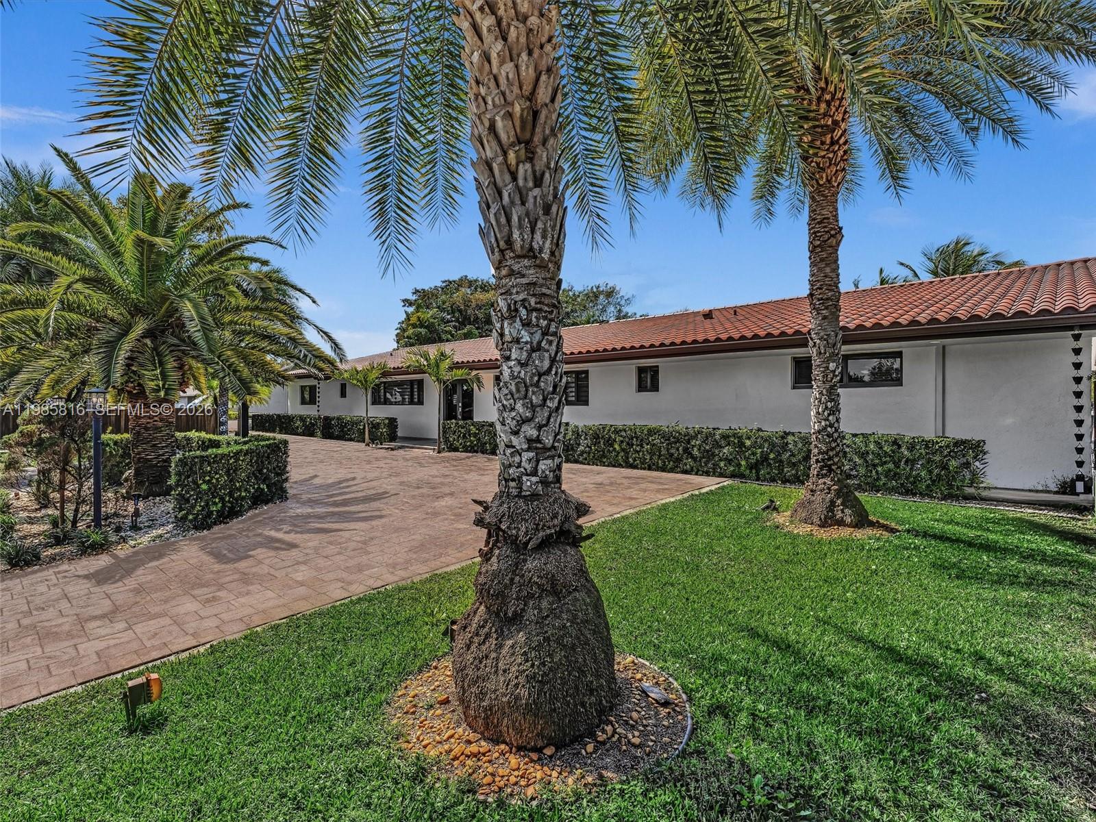 SELIGMAN RANCHES - Residential