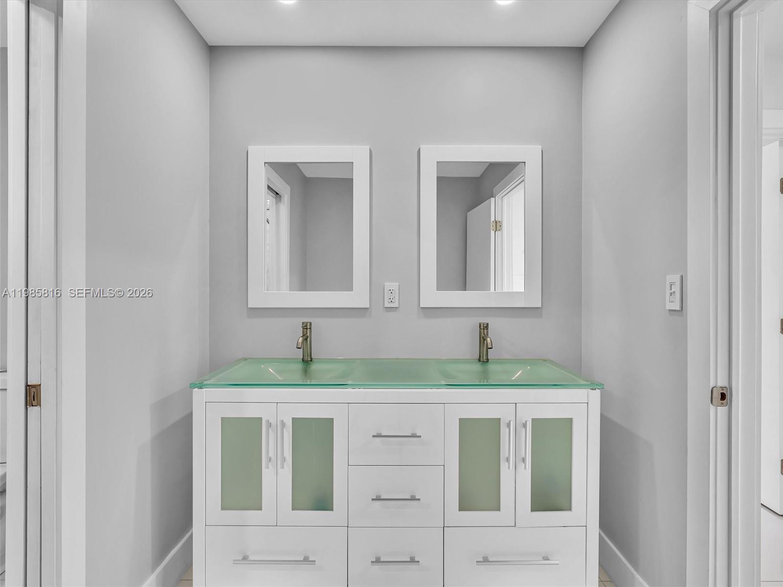 SELIGMAN RANCHES - Residential