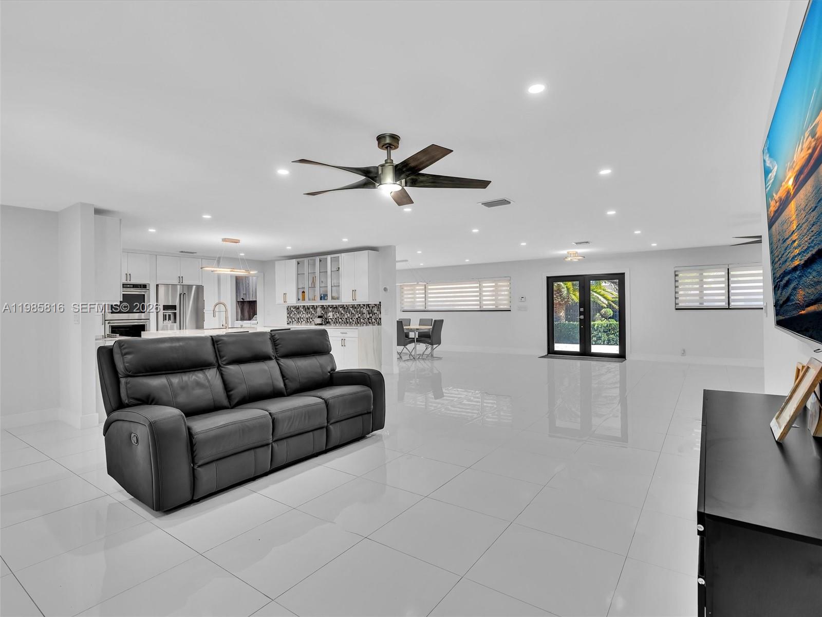 SELIGMAN RANCHES - Residential