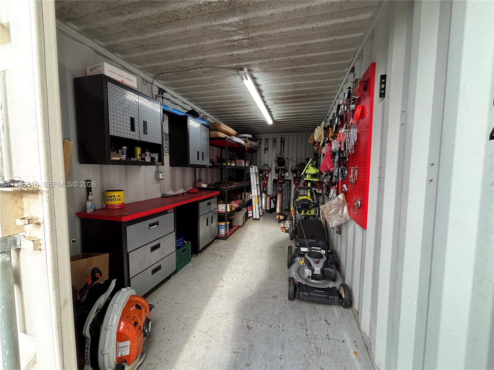 SELIGMAN RANCHES - Residential