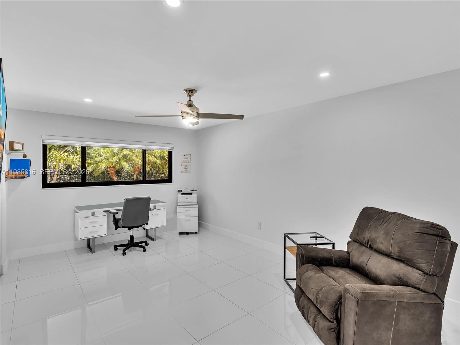 SELIGMAN RANCHES - Residential