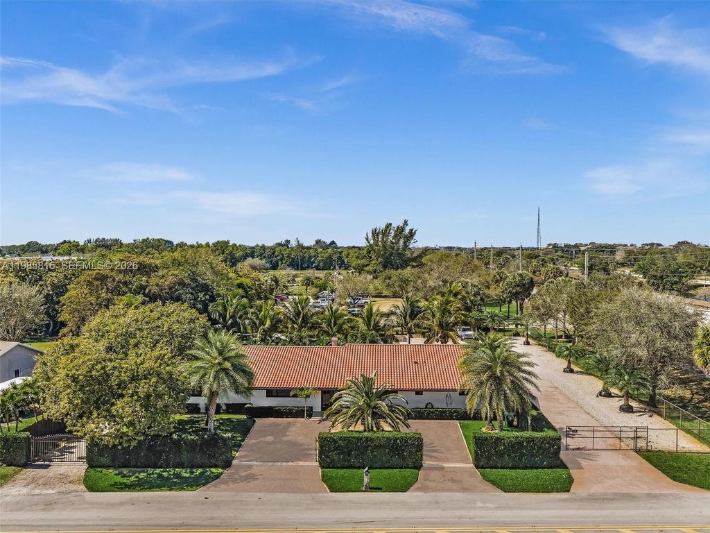 Photo of 4501 SW 133rd Ave, Southwest Ranches, FL 33330 (MLS # A11985816)