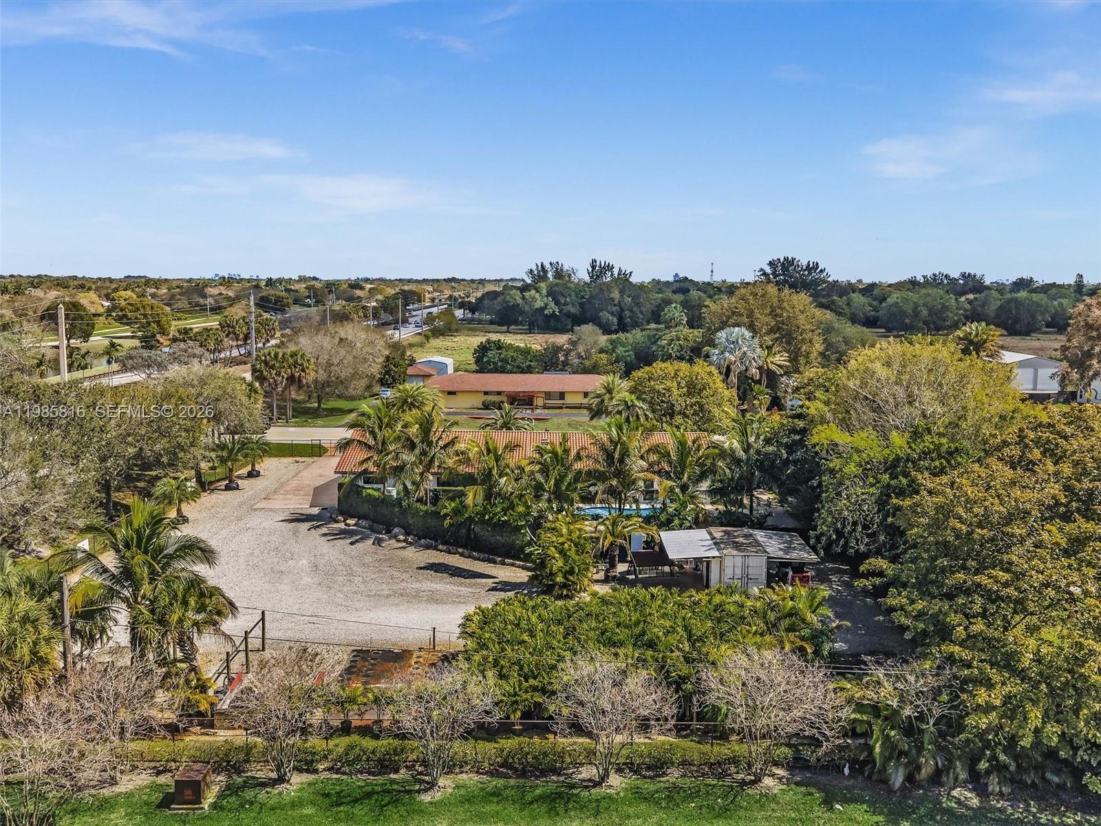 SELIGMAN RANCHES - Residential