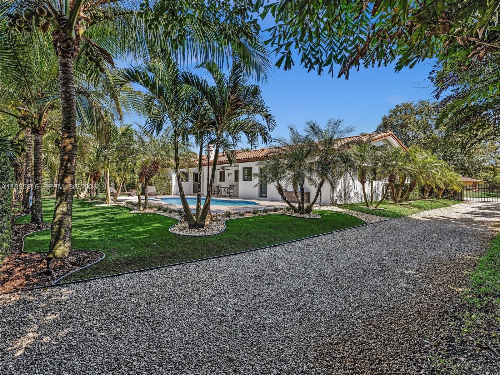 SELIGMAN RANCHES - Residential