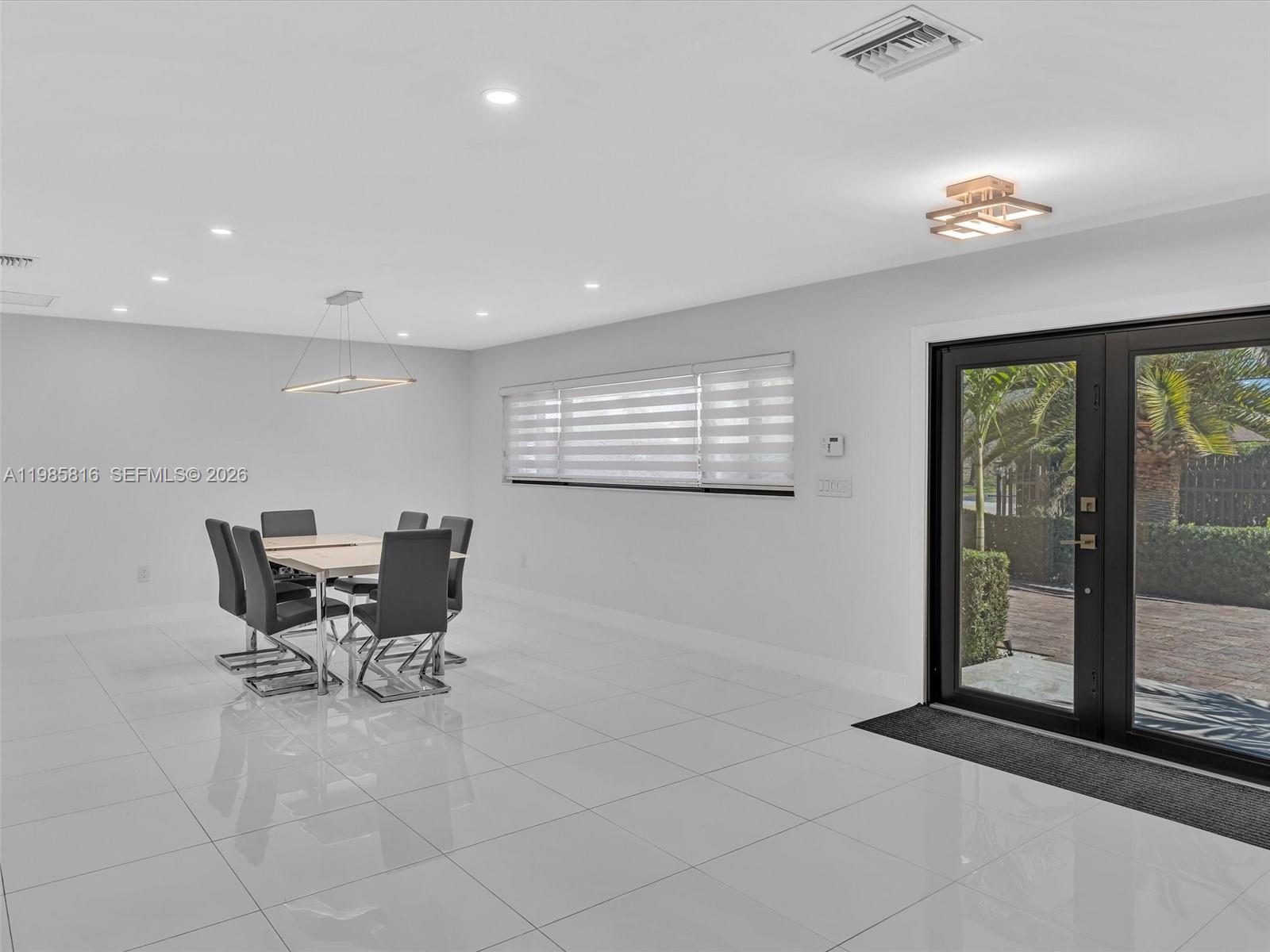 SELIGMAN RANCHES - Residential