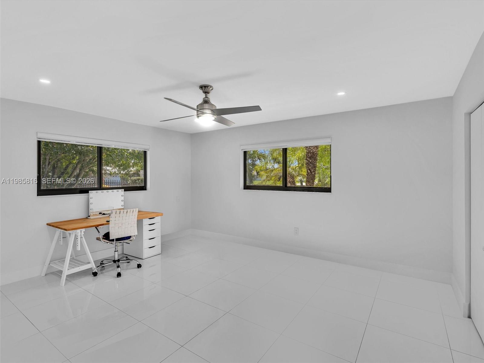 SELIGMAN RANCHES - Residential