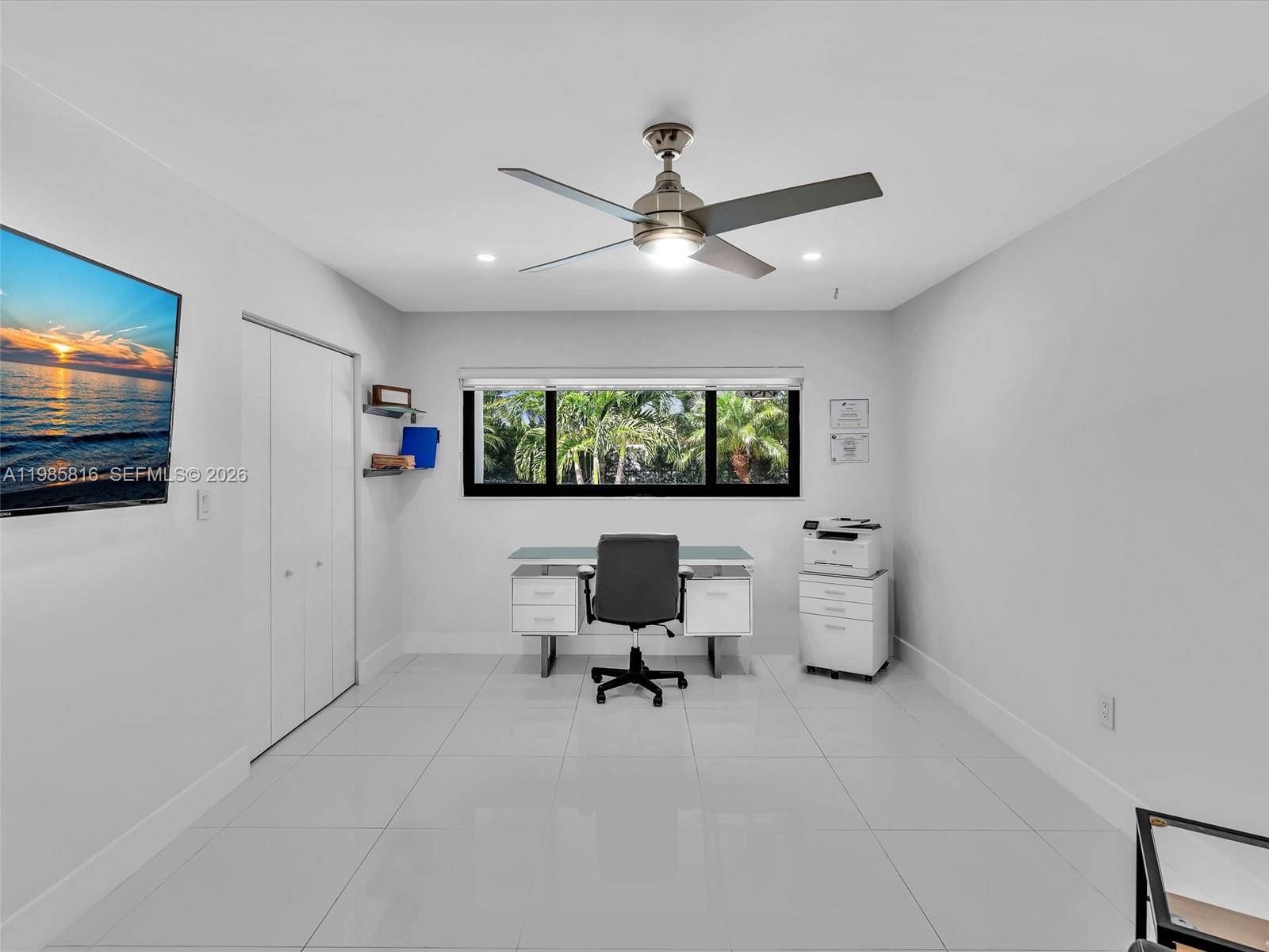 SELIGMAN RANCHES - Residential