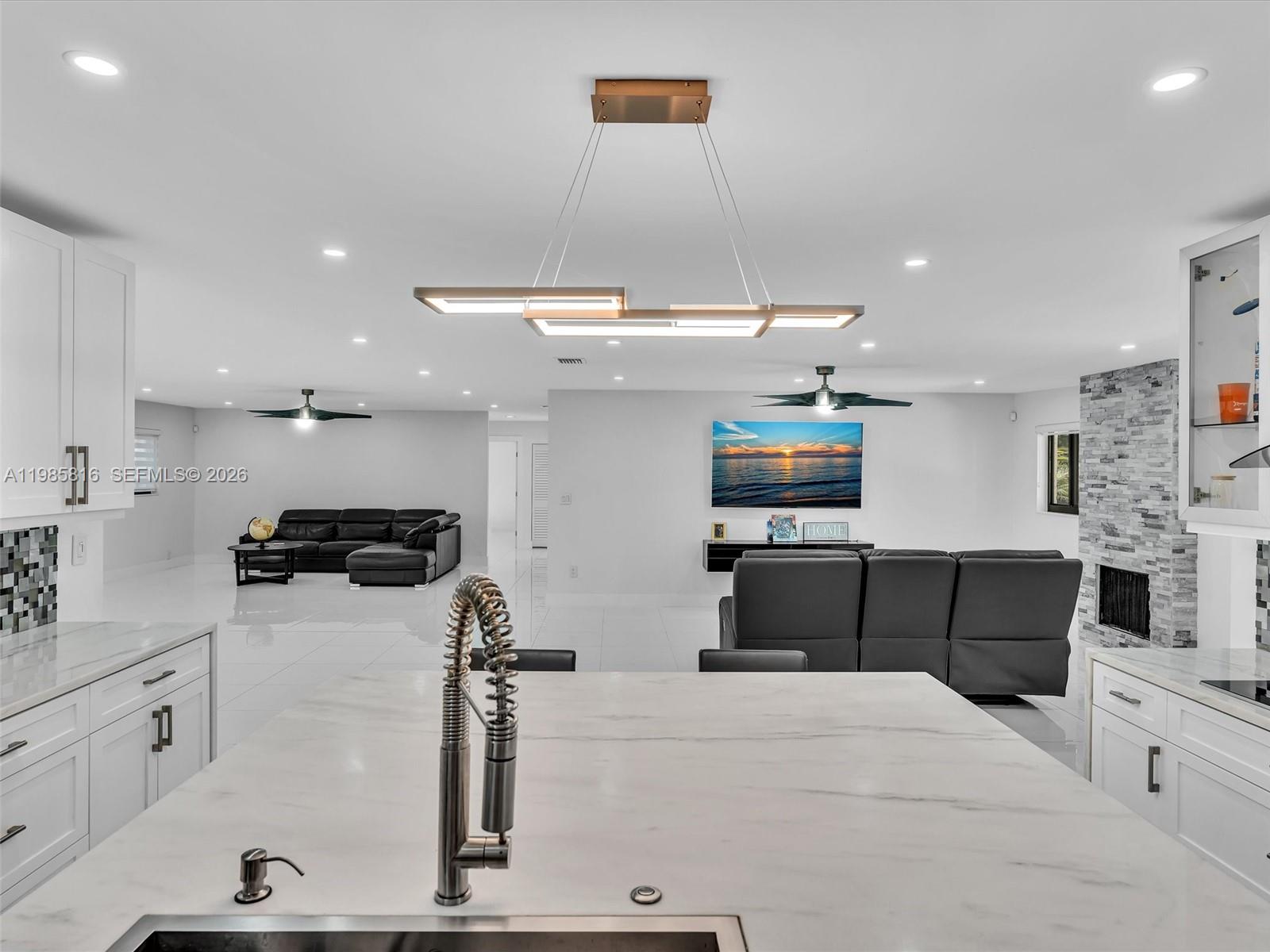 SELIGMAN RANCHES - Residential