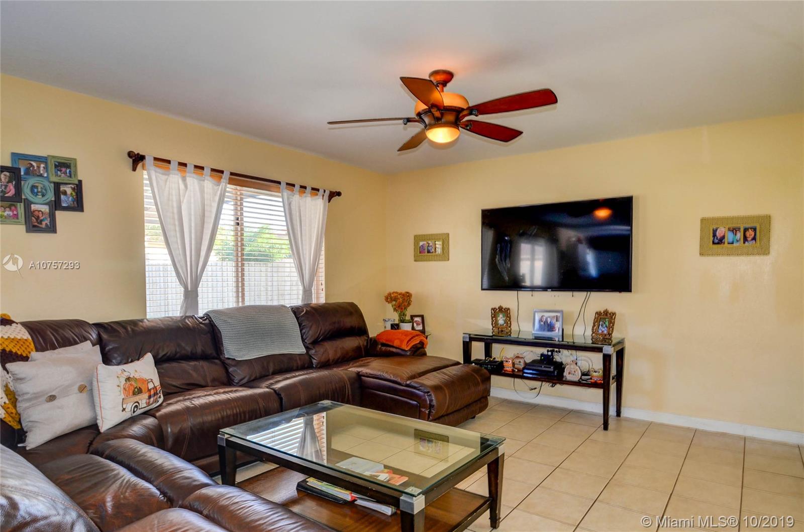 LAKES BY THE BAY SEC 14 - Residential