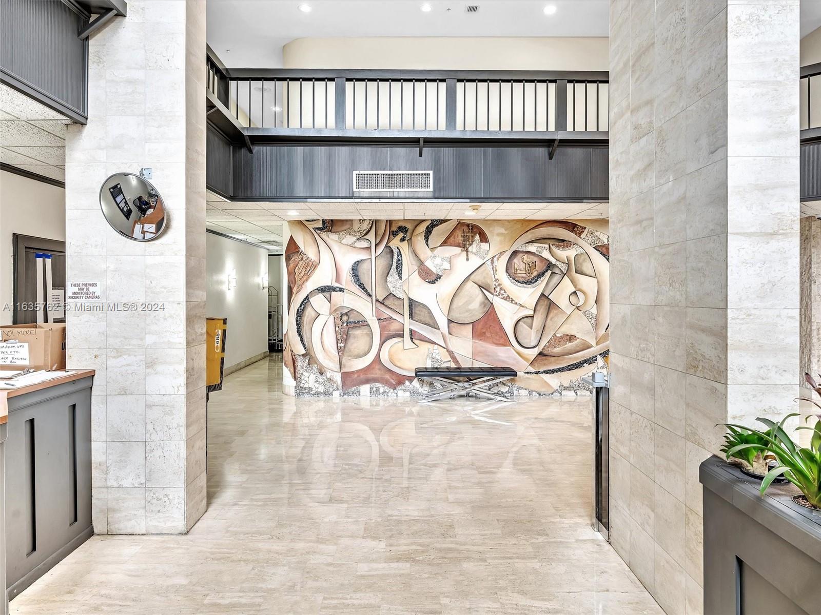 COMMODORE PLAZA CONDO - Residential