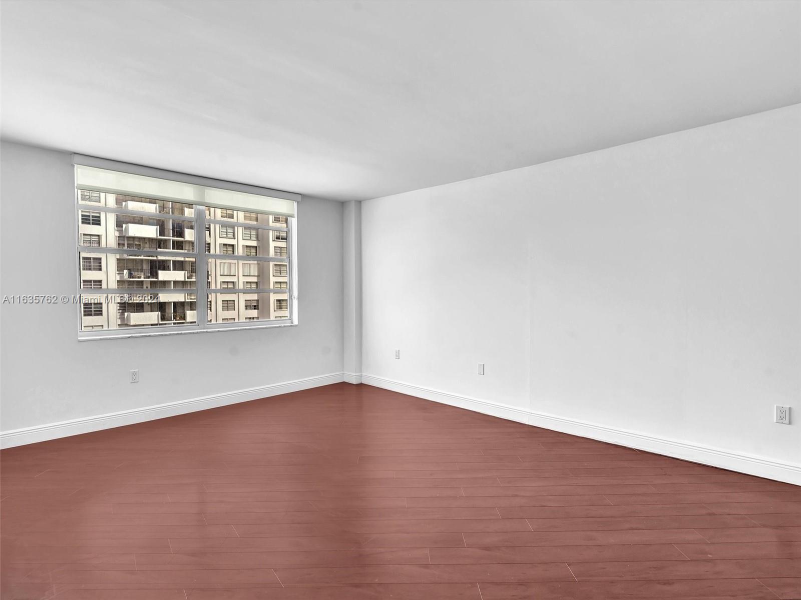 COMMODORE PLAZA CONDO - Residential