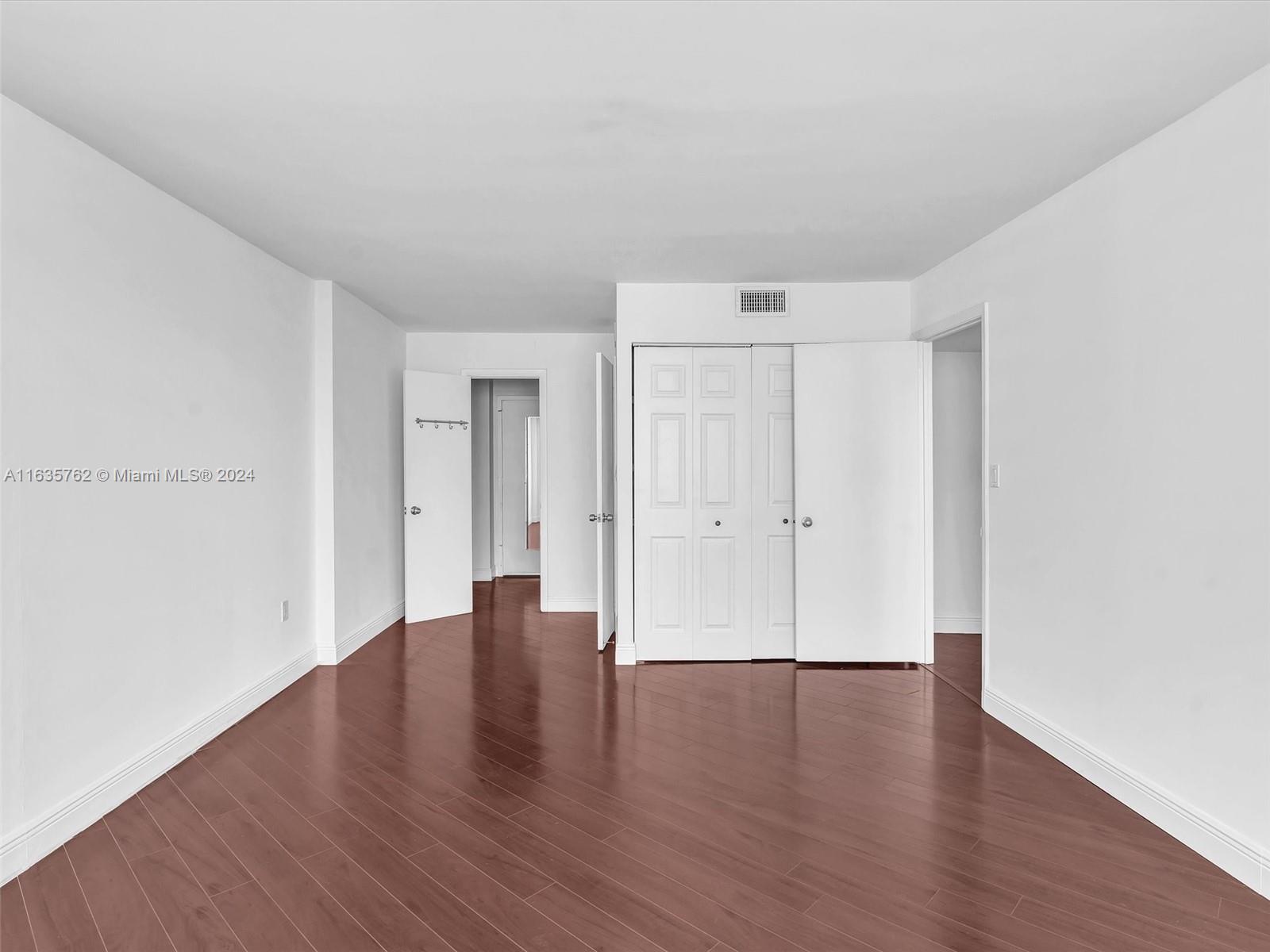 COMMODORE PLAZA CONDO - Residential