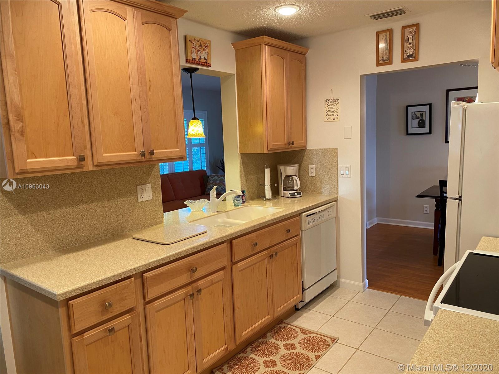 PALM BEACH LEISUREVILLE S - Residential