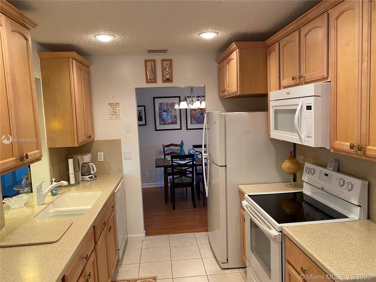 PALM BEACH LEISUREVILLE S - Residential