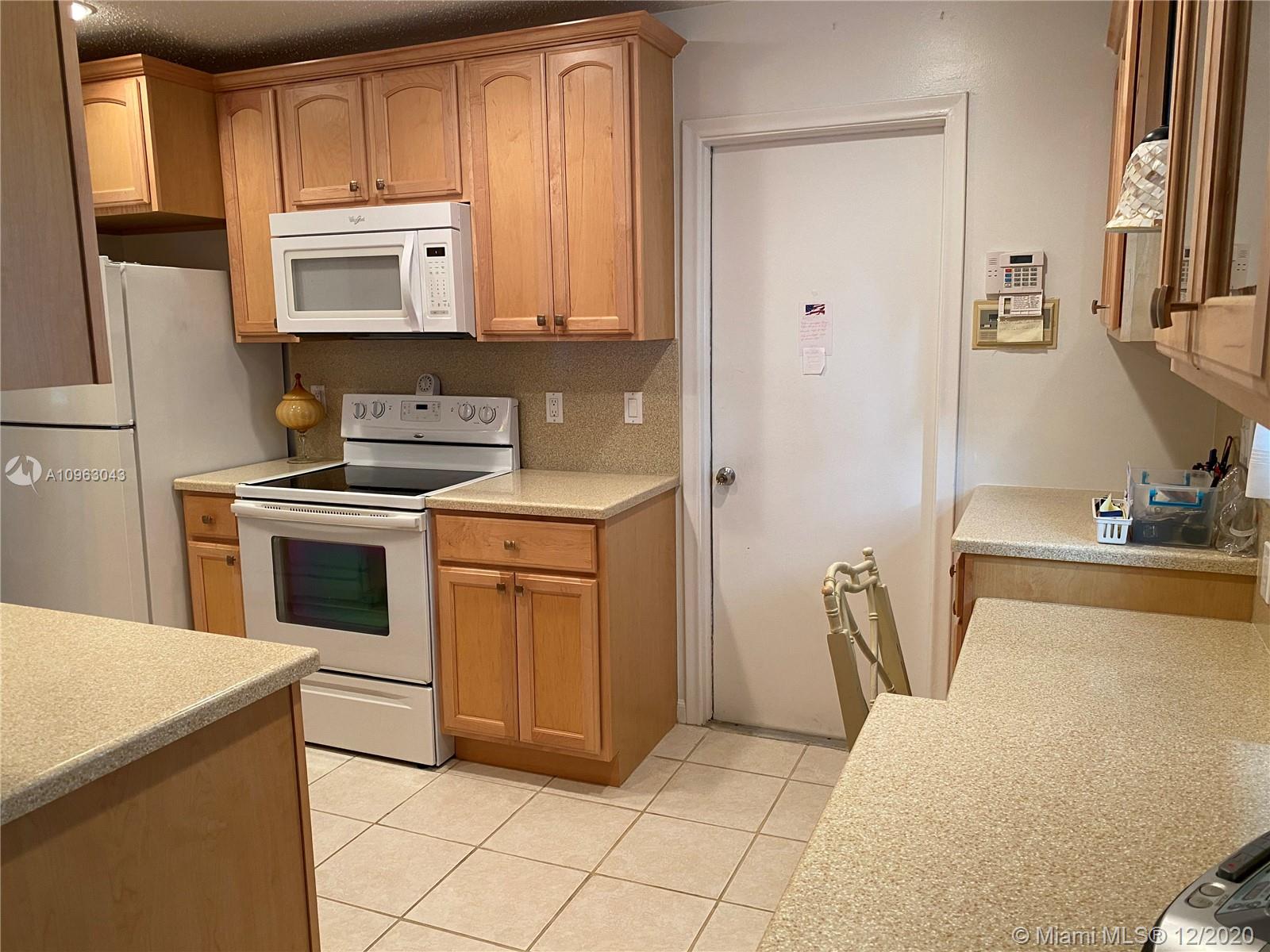 PALM BEACH LEISUREVILLE S - Residential