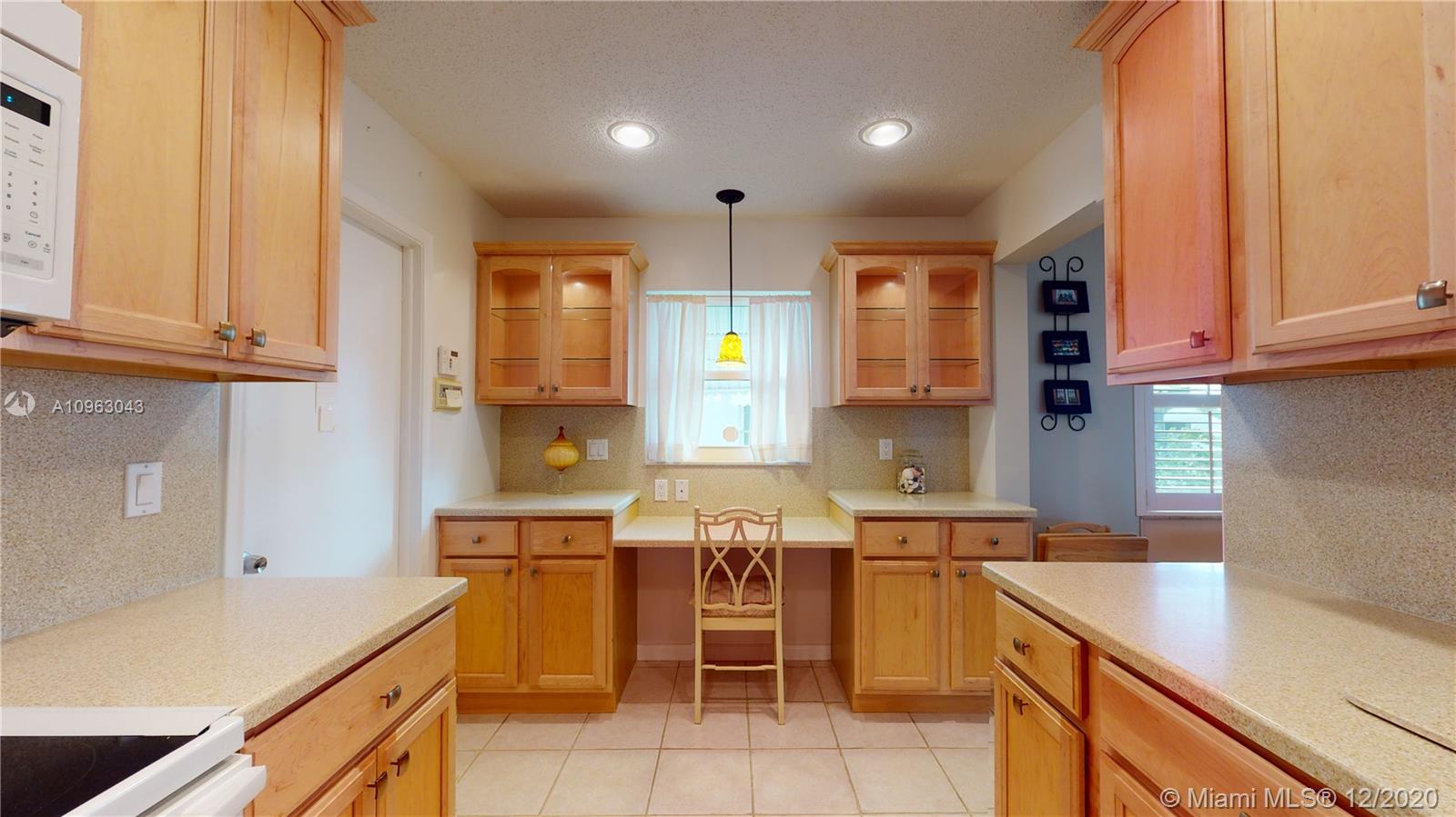 PALM BEACH LEISUREVILLE S - Residential