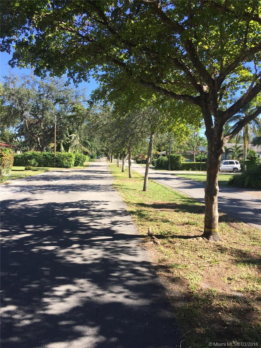 Griffing Biscayne Park Es - Residential