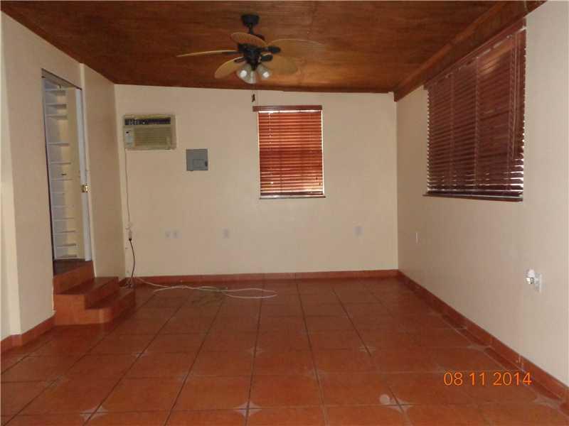 OSCEOLA GROVES - Residential Lease