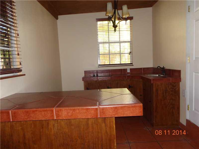 OSCEOLA GROVES - Residential Lease