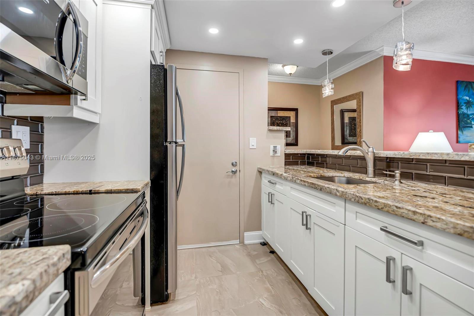 NAUTICAL TOWERS CONDO - Residential