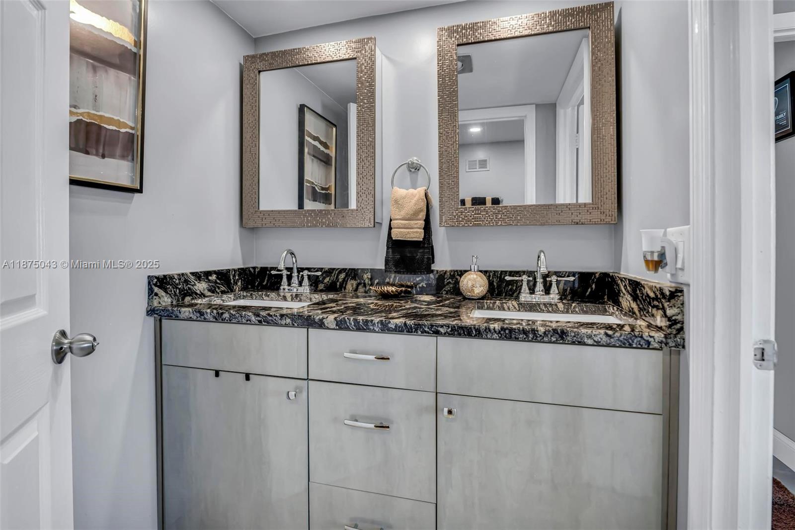 NAUTICAL TOWERS CONDO - Residential