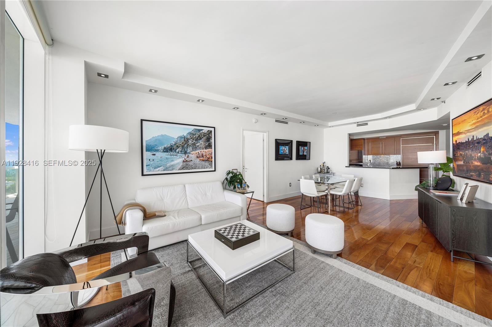 ICON CONDO - Residential Lease