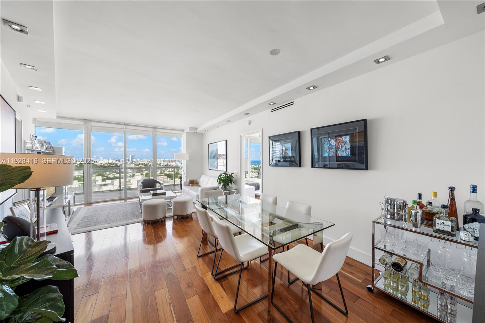 ICON CONDO - Residential Lease