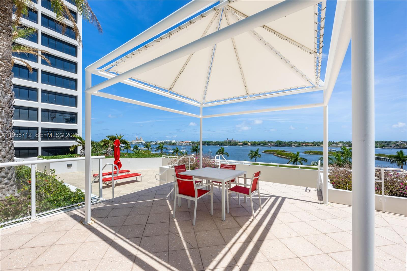 PLAZA OF THE PALM BEACHES - Residential