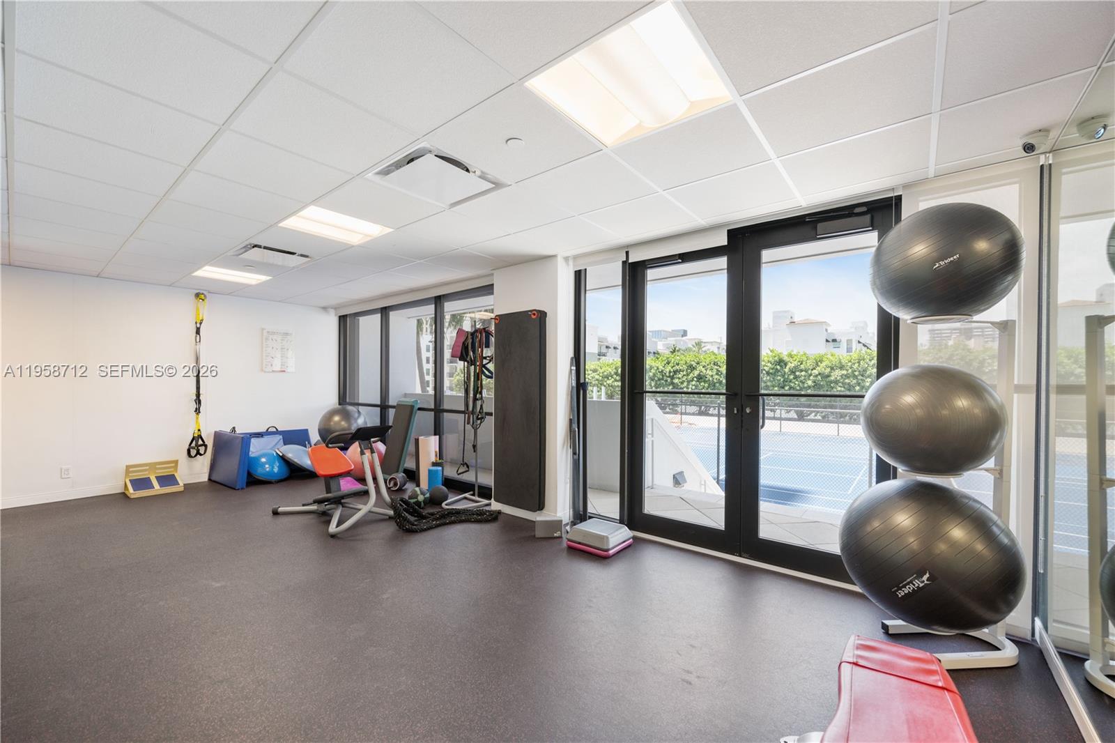 PLAZA OF THE PALM BEACHES - Residential