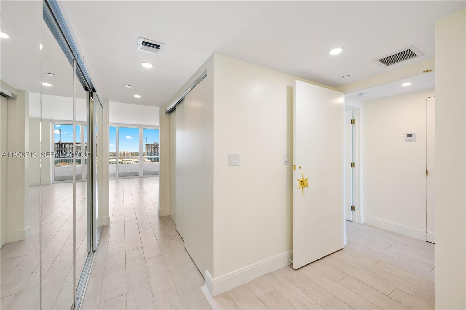 PLAZA OF THE PALM BEACHES - Residential